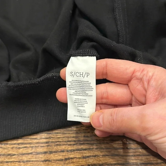 Cabi Style 3731 Chance Bomber Jacket in Black Size S - Picture 7 of 8